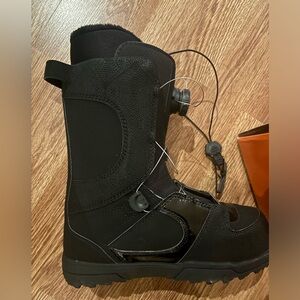 Thirtytwo Woman’s snowboarding boots - worn once